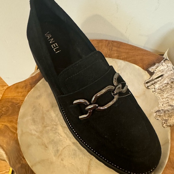 Vaneli Zeus loafer- water resistant with ultra padded removable insole - Picture 1 of 7